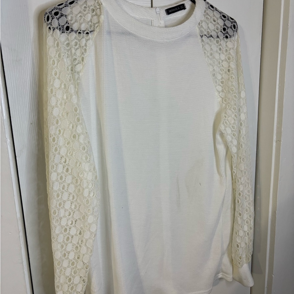Elegant White Lace Sleeve Blouse
